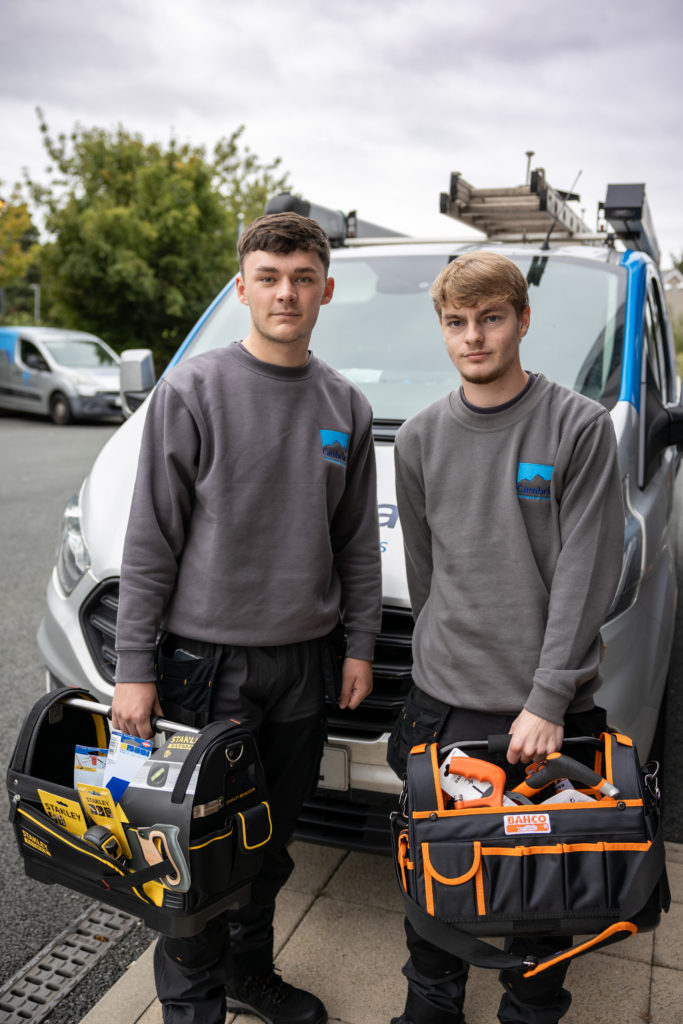 Cambria apprentices with toolkits